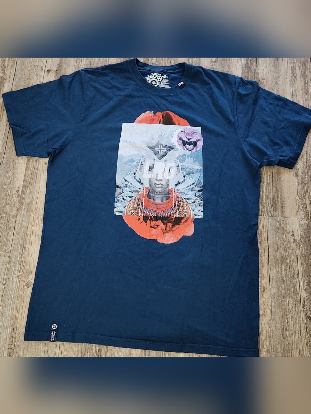 Men's LRG Lifted Research Group T-Shirt Size 2XL Blue African‎ Themed Graphic